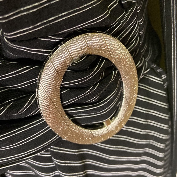 Black/white striped blouse - Picture 3 of 3